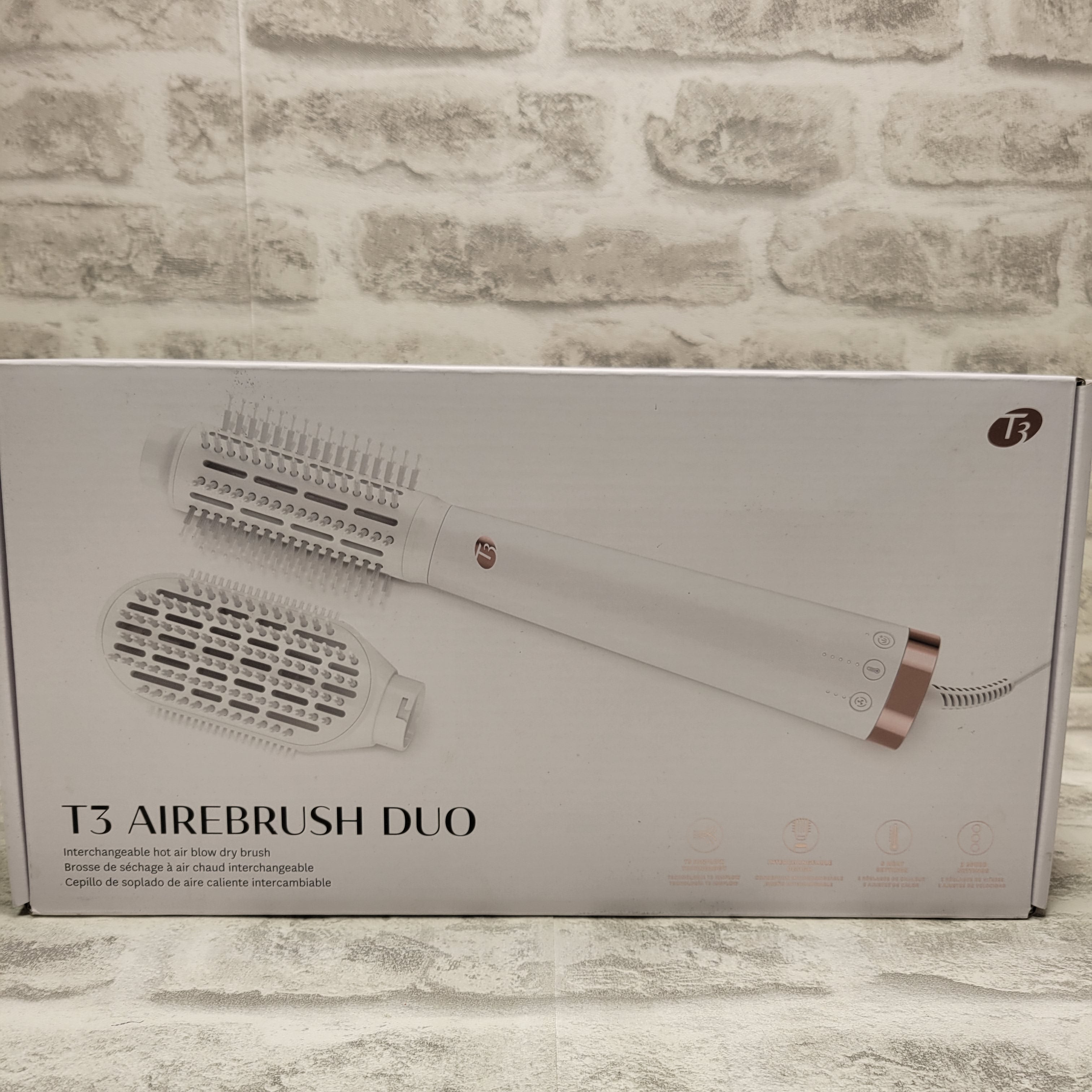 T3 AireBrush Duo Interchangeable Hot Air Blow Dry Brush with Two Attachments (7590415925486)